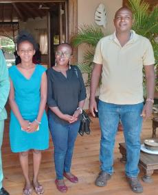 KE0671 Staff
